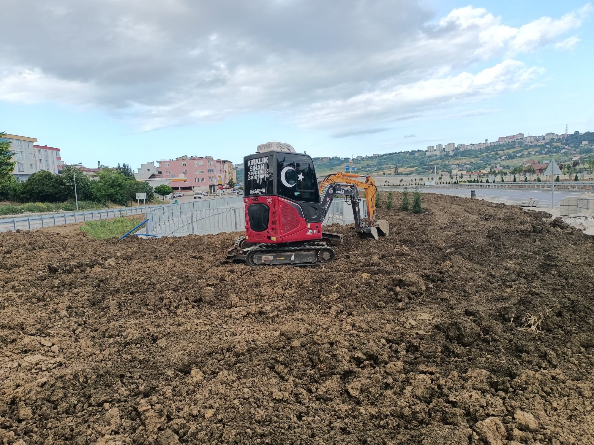 Bafra Mini Kepçe Hizmeti Proje 16 - Kazı İşleri ve Ekskavatör Kiralama Projesi